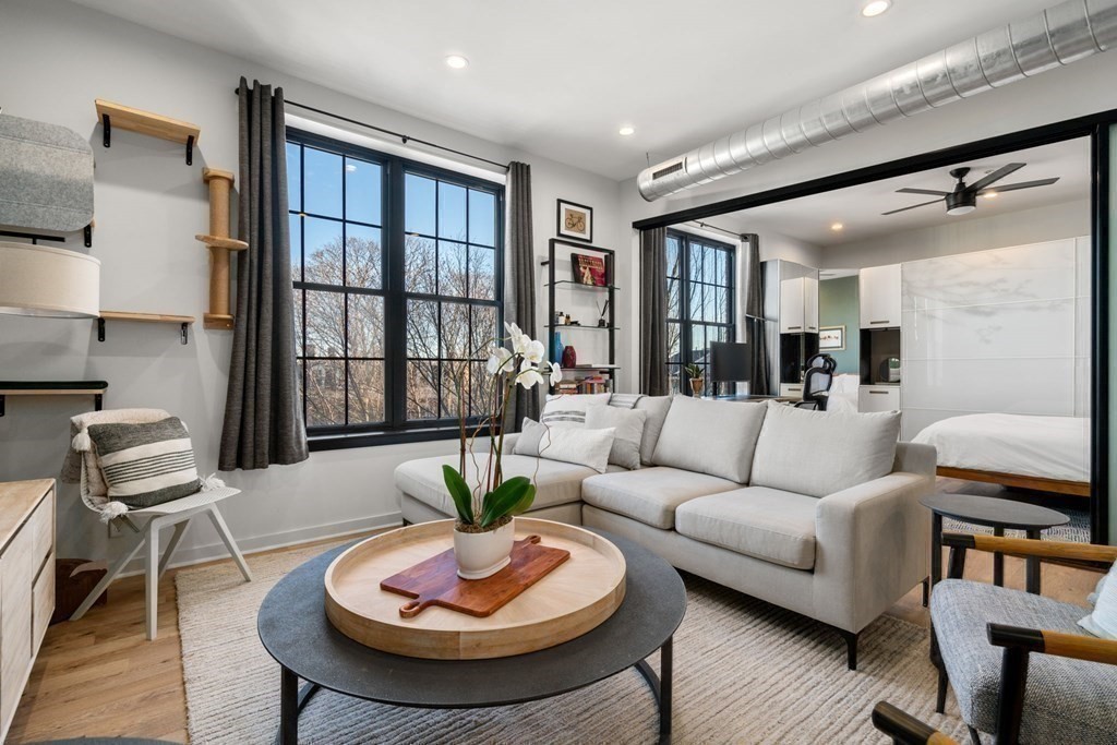 944 Dorchester Ave Unit: 41
