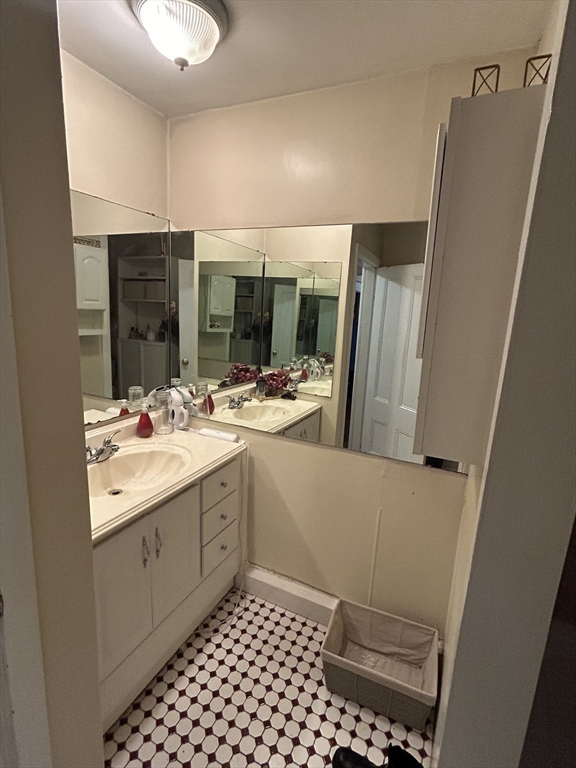 16 Saint Margaret St Unit: 2