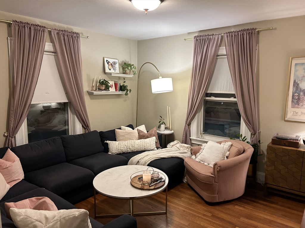 16 Saint Margaret St Unit: 2