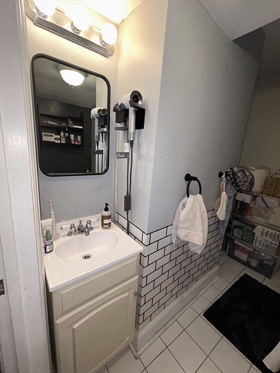 16 Saint Margaret St Unit: 2