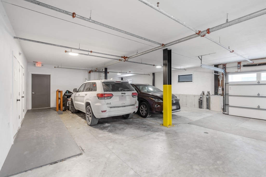 10-14 Sydney St # 1