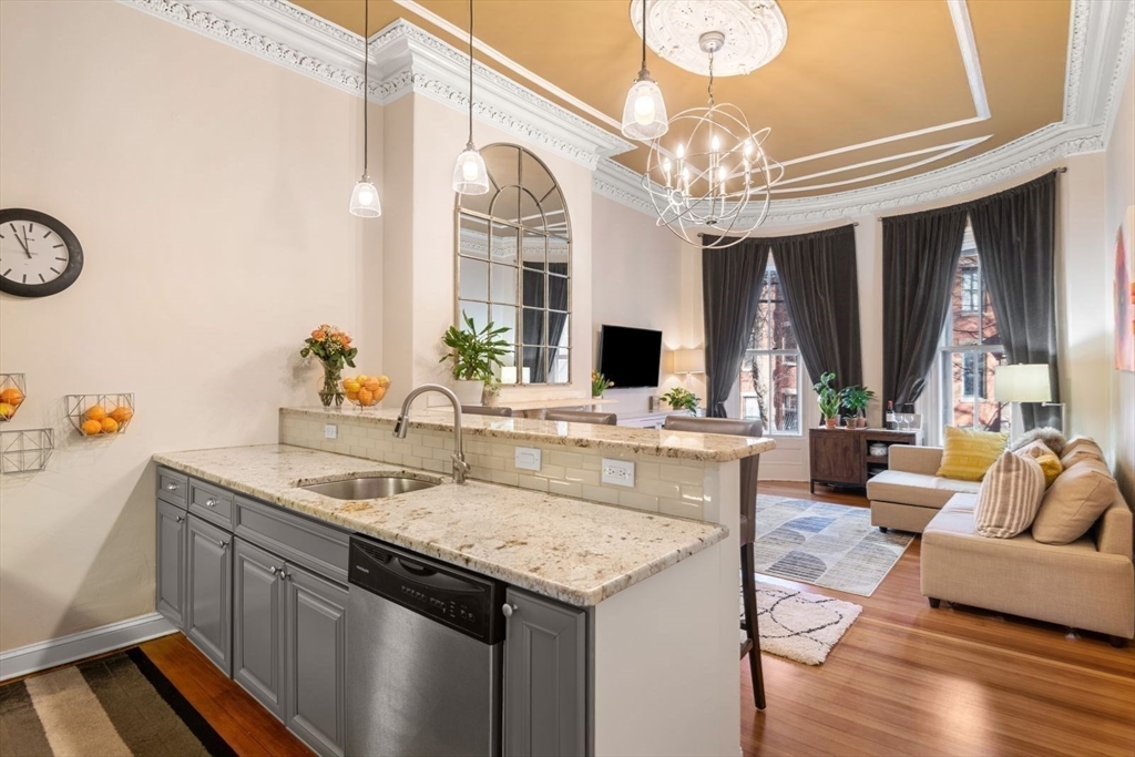 232 W Canton St # 2