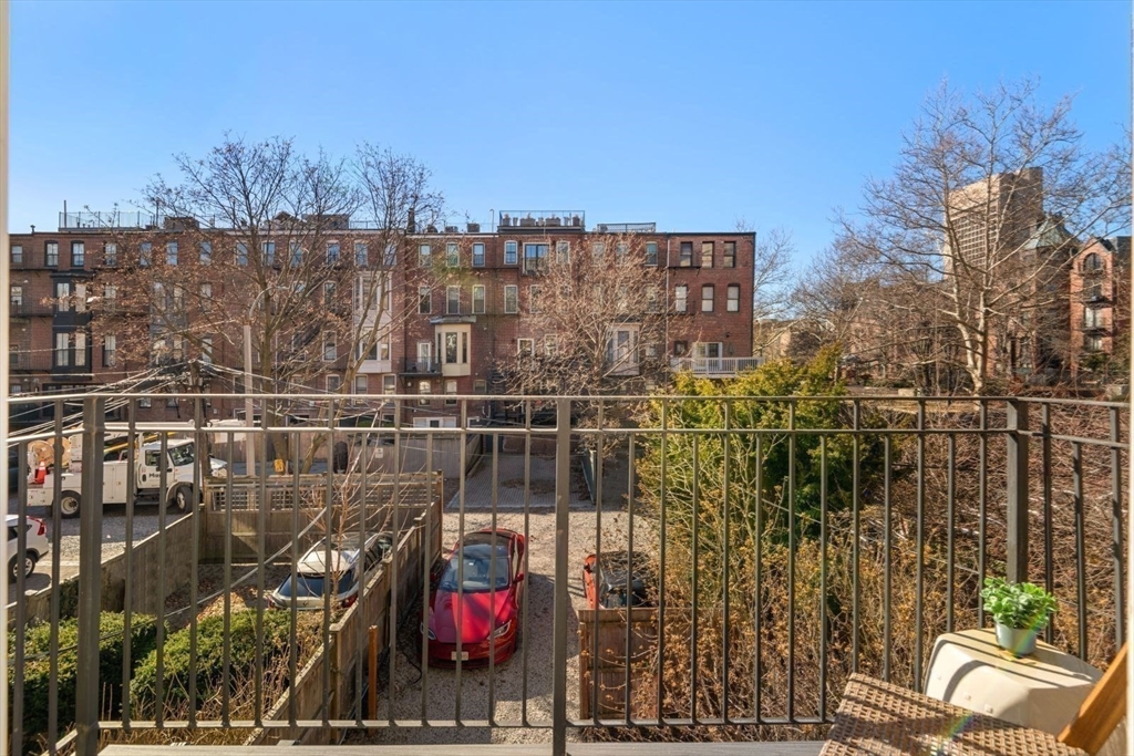 232 W Canton St # 2