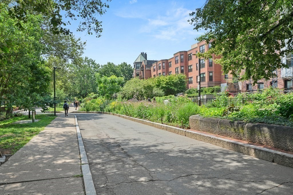 232 W Canton St # 2