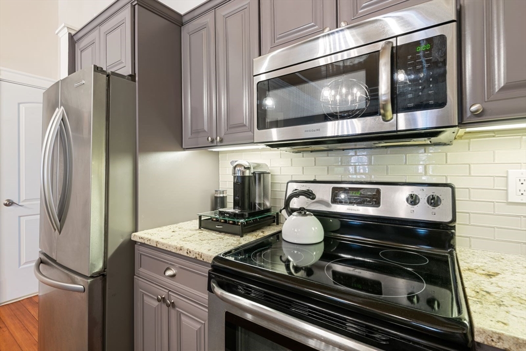 232 W Canton St # 2