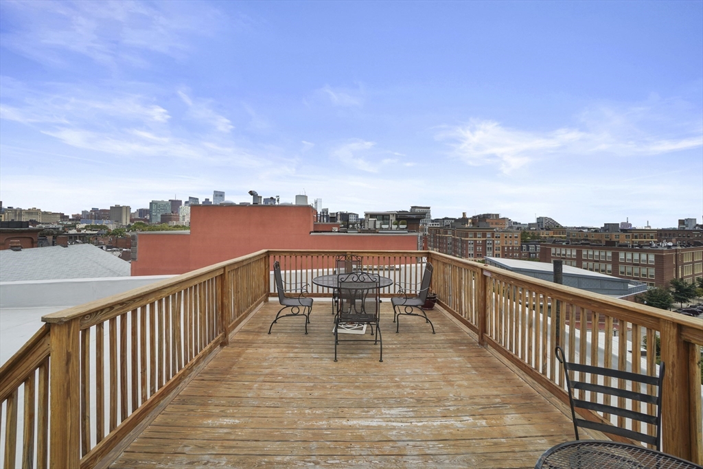 1411 Washington St # 19