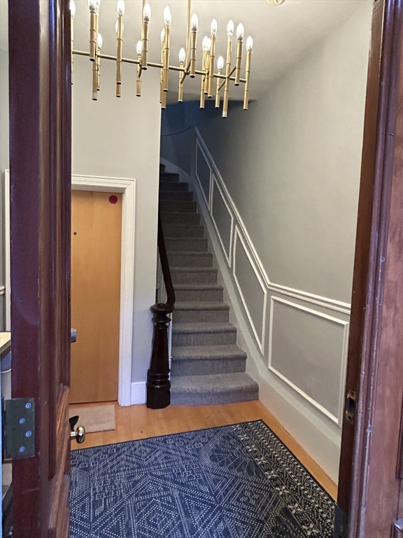 217 W Springfield St # 3