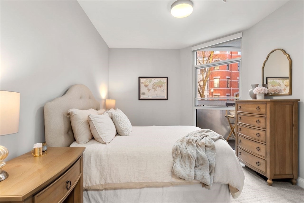 771 Harrison Ave # 109
