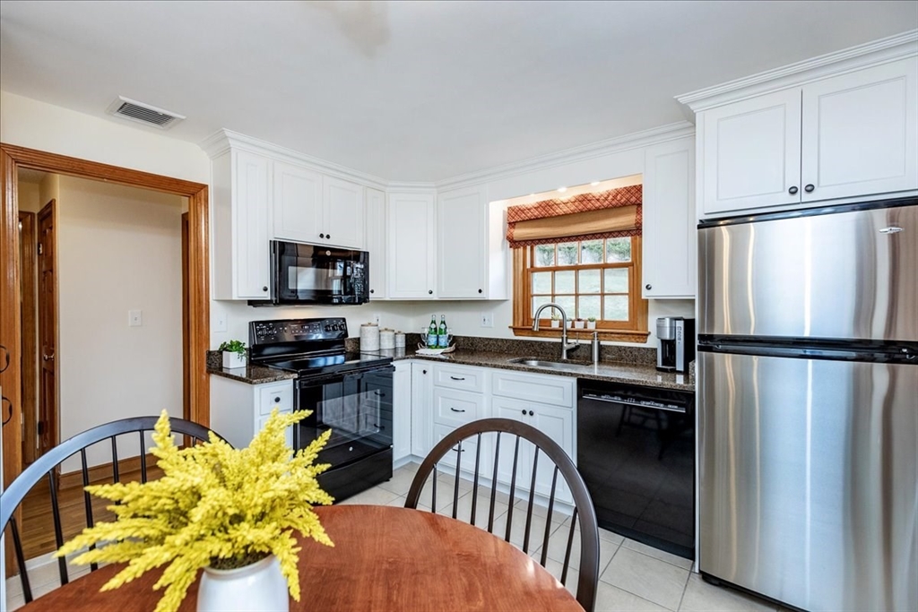 22 Bernard Rd