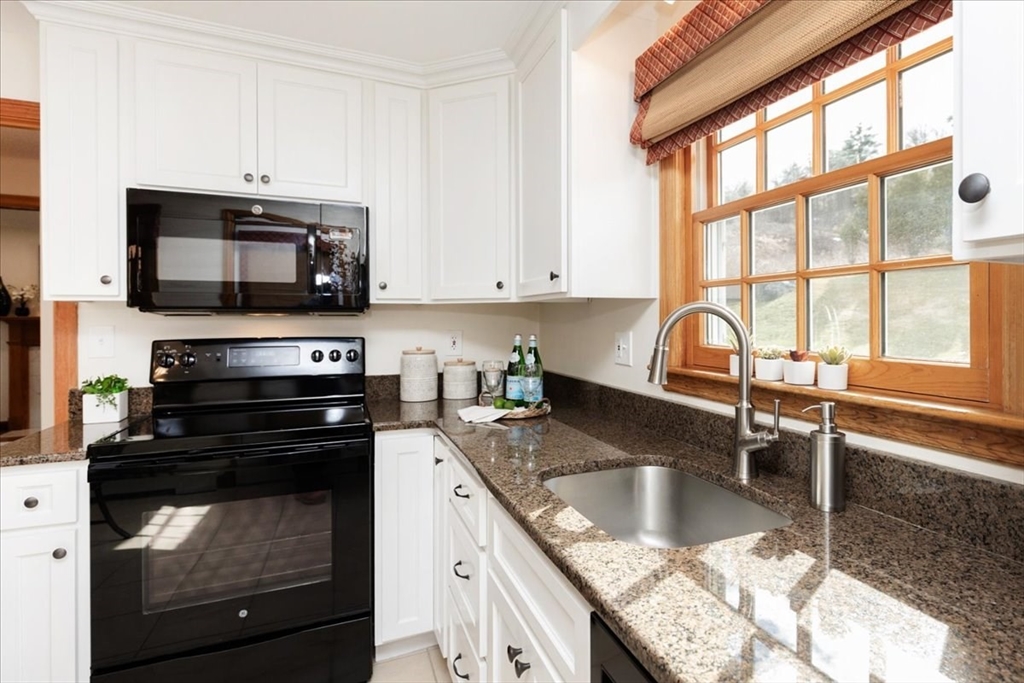 22 Bernard Rd