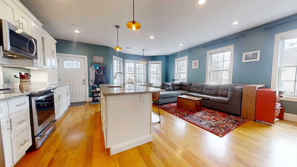 42 Olney # R Unit: 1-R