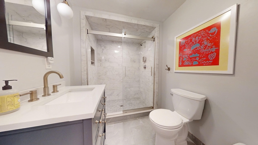 42 Olney # R Unit: 1-R