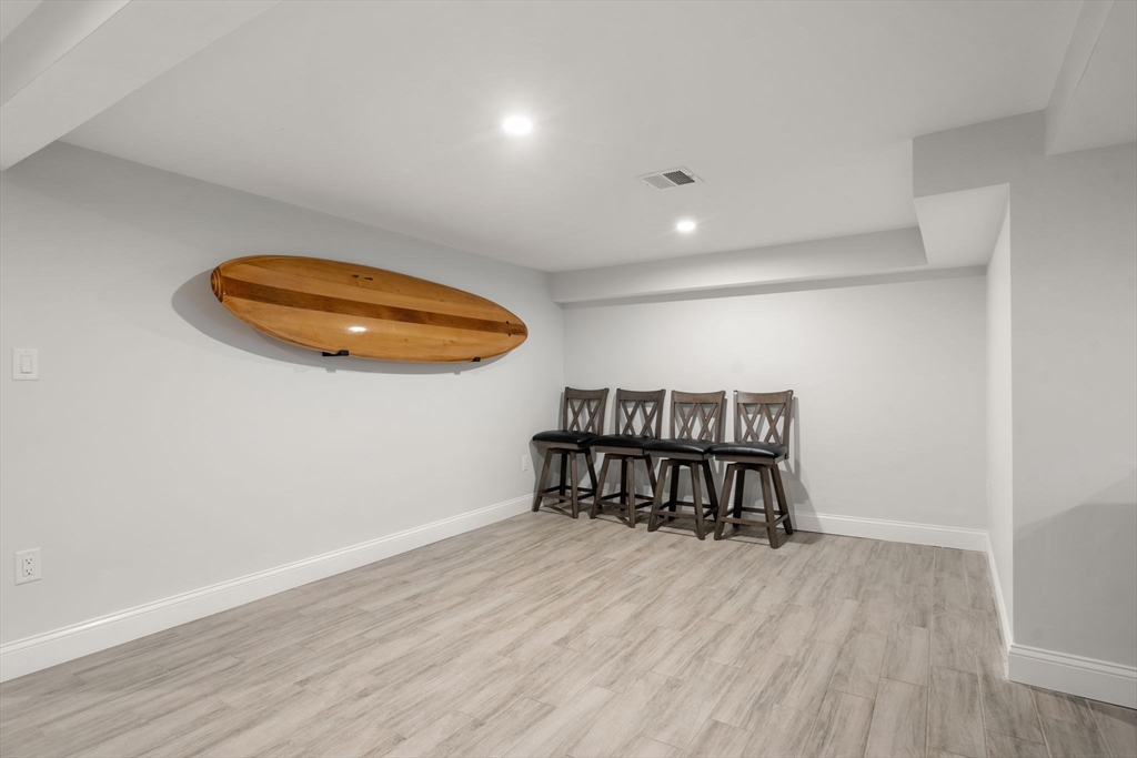 4 Wilder Rd