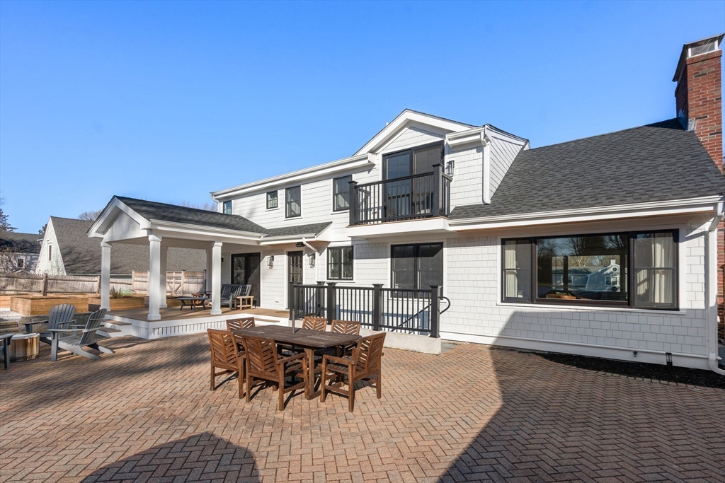 4 Wilder Rd