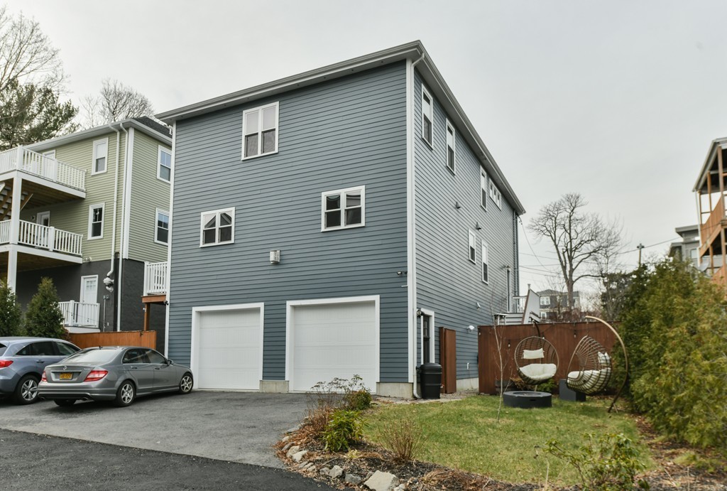 10 Salcombe St # 1
