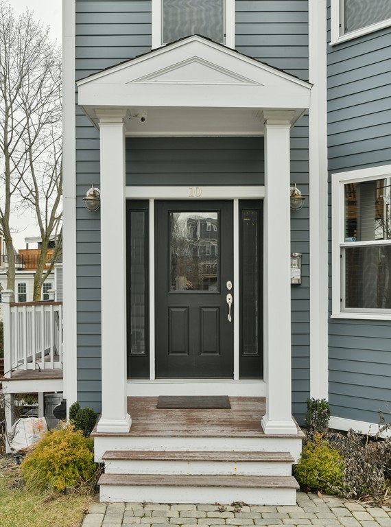 10 Salcombe St # 1