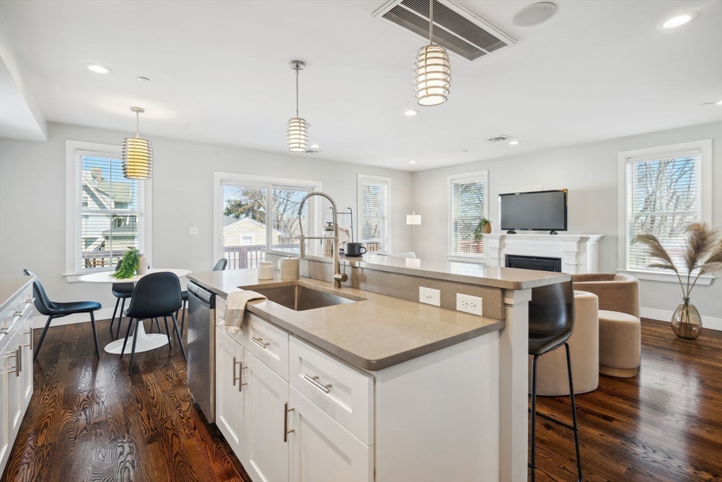 23 Downer Avenue # 3