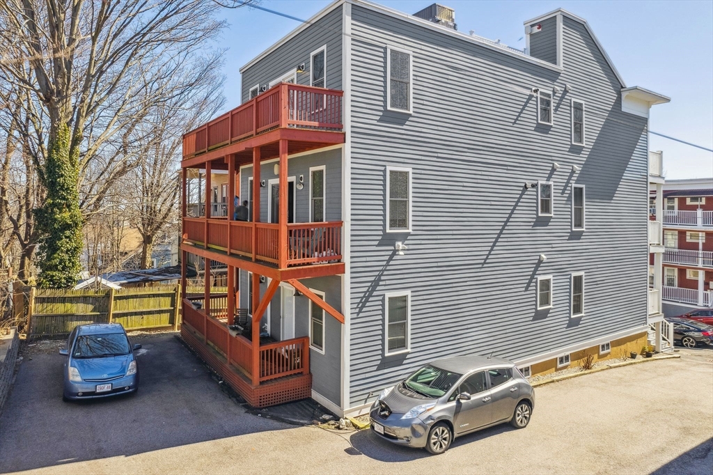 23 Downer Avenue # 3