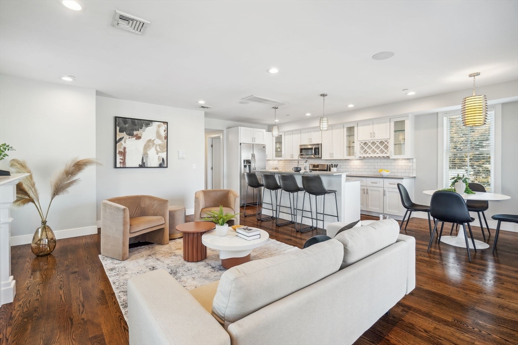 23 Downer Avenue # 3