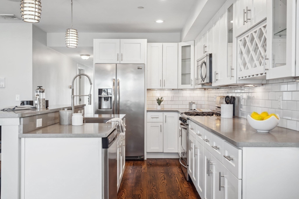 23 Downer Avenue # 3