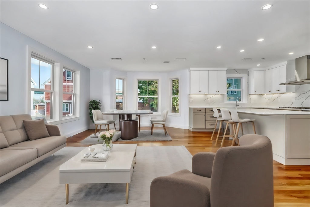 182 Sydney # 1