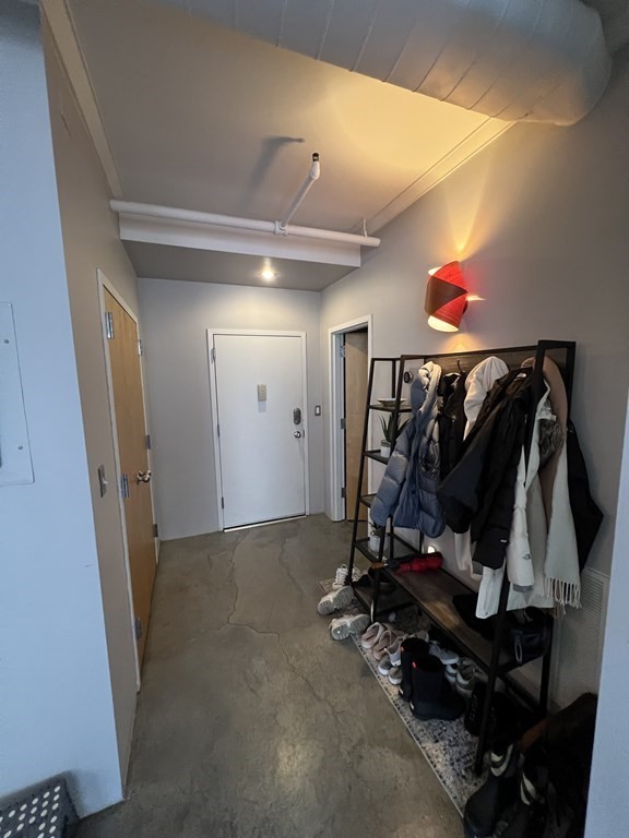 453 Washington St # 5B