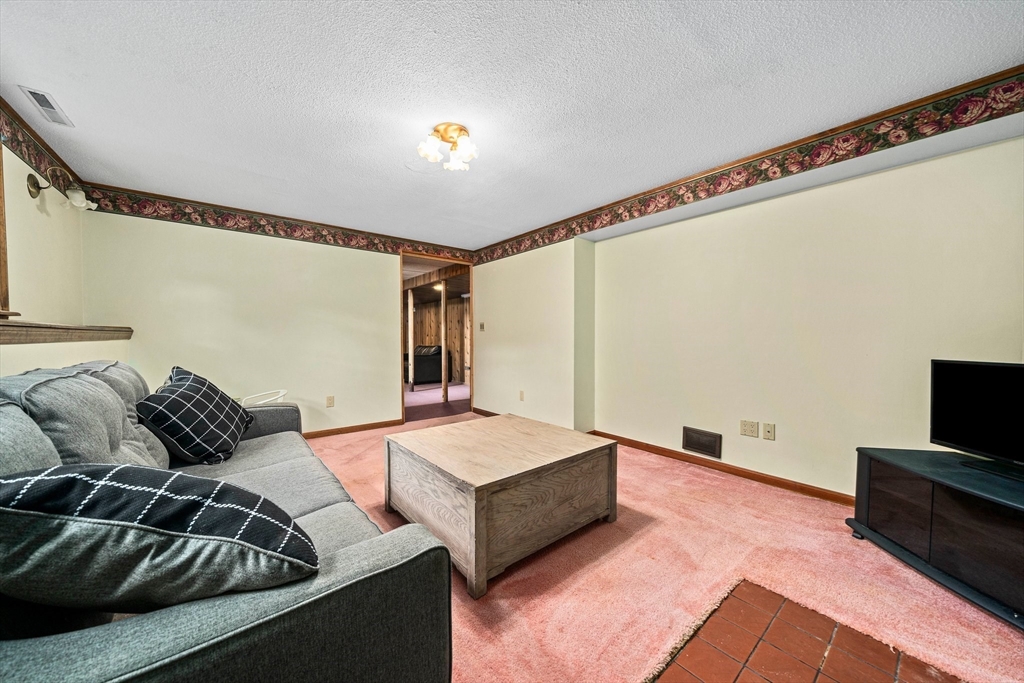 170 Winslow Cemetery Road