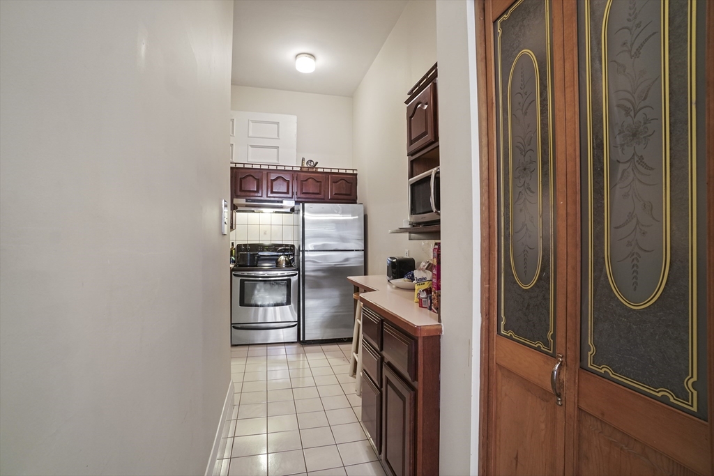 319 Commonwealth Ave # 21