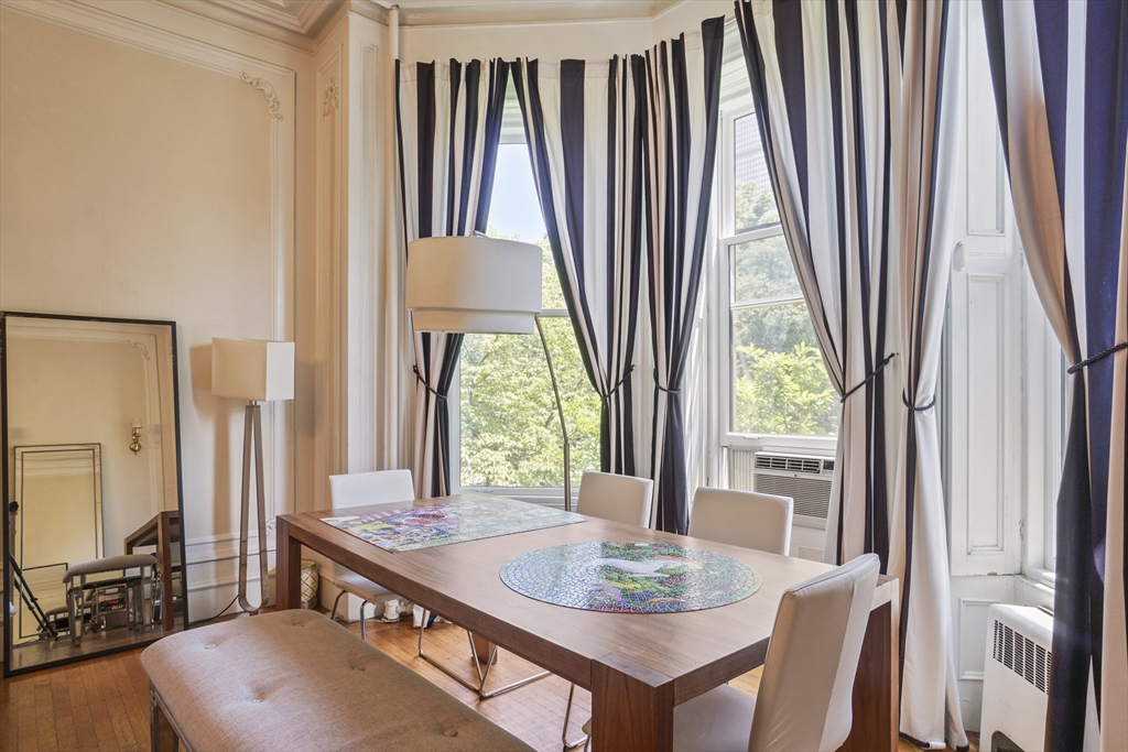 319 Commonwealth Ave # 21