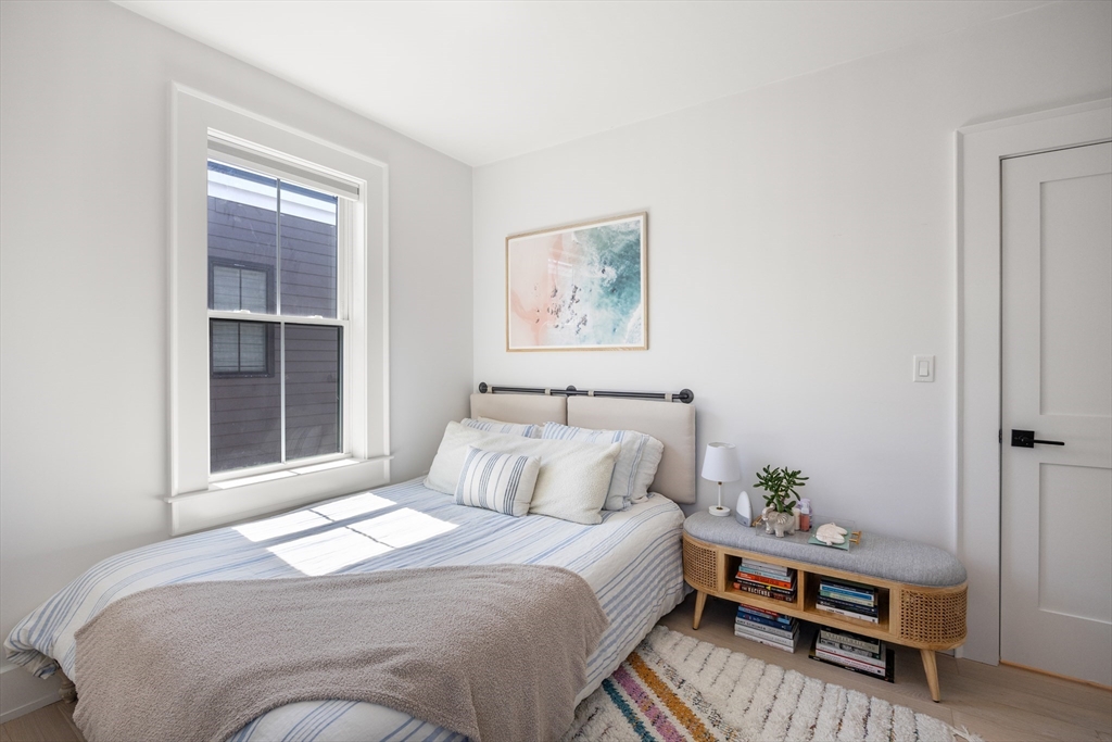 12 Bloomington St # 12 Unit: 2-12