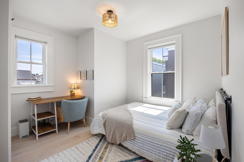 12 Bloomington St # 12 Unit: 2-12