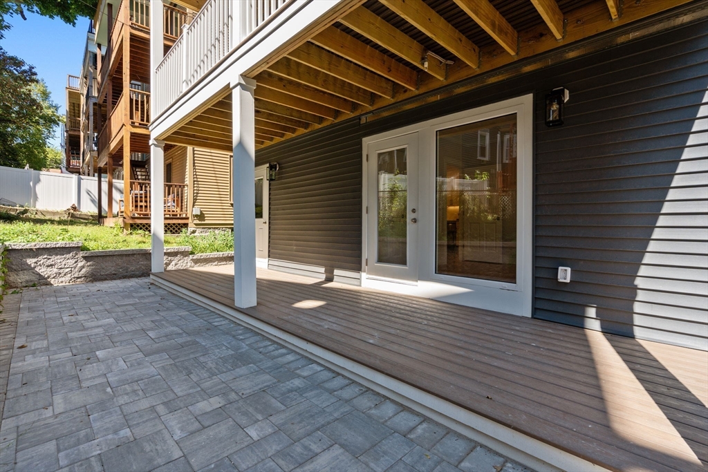 25 Peverell St # 1