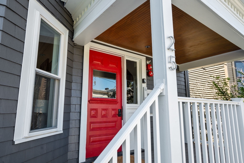 25 Peverell St # 1