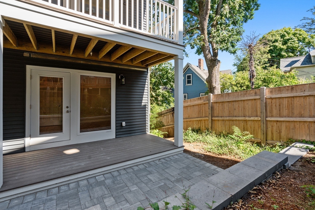 25 Peverell St # 1