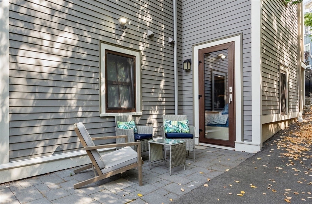 19 Dawes Street # 1