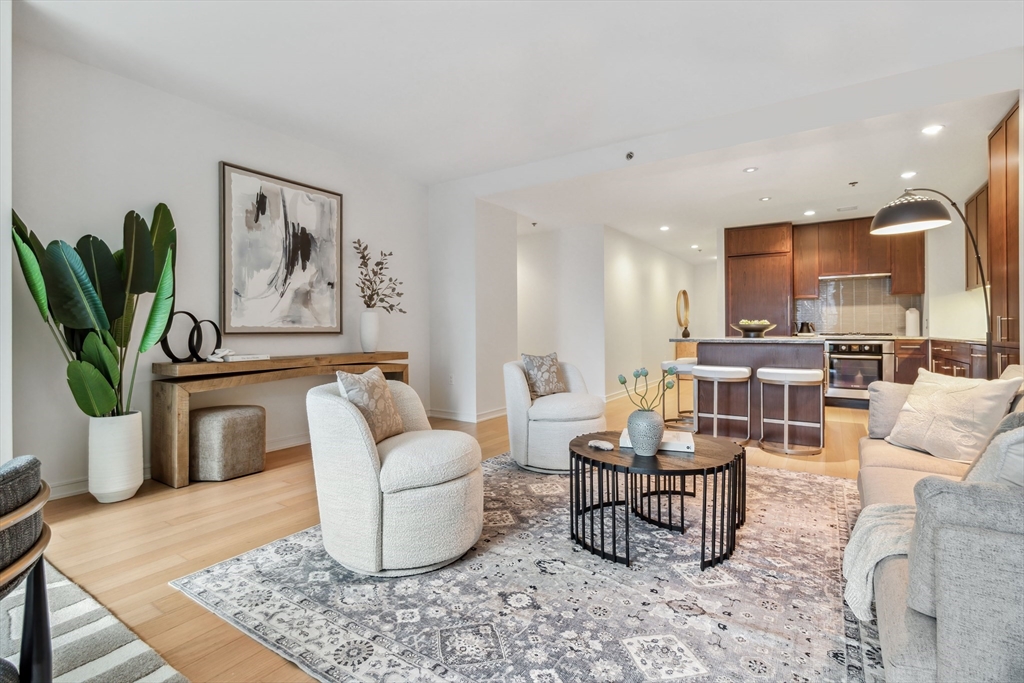 580 Washington Street # 3A