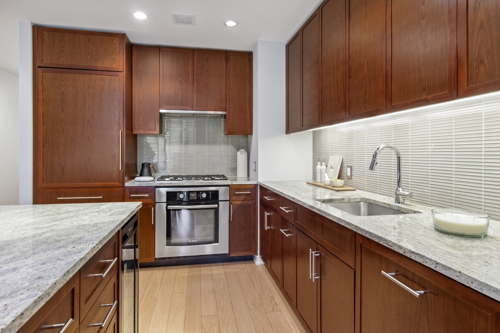 580 Washington Street # 3A