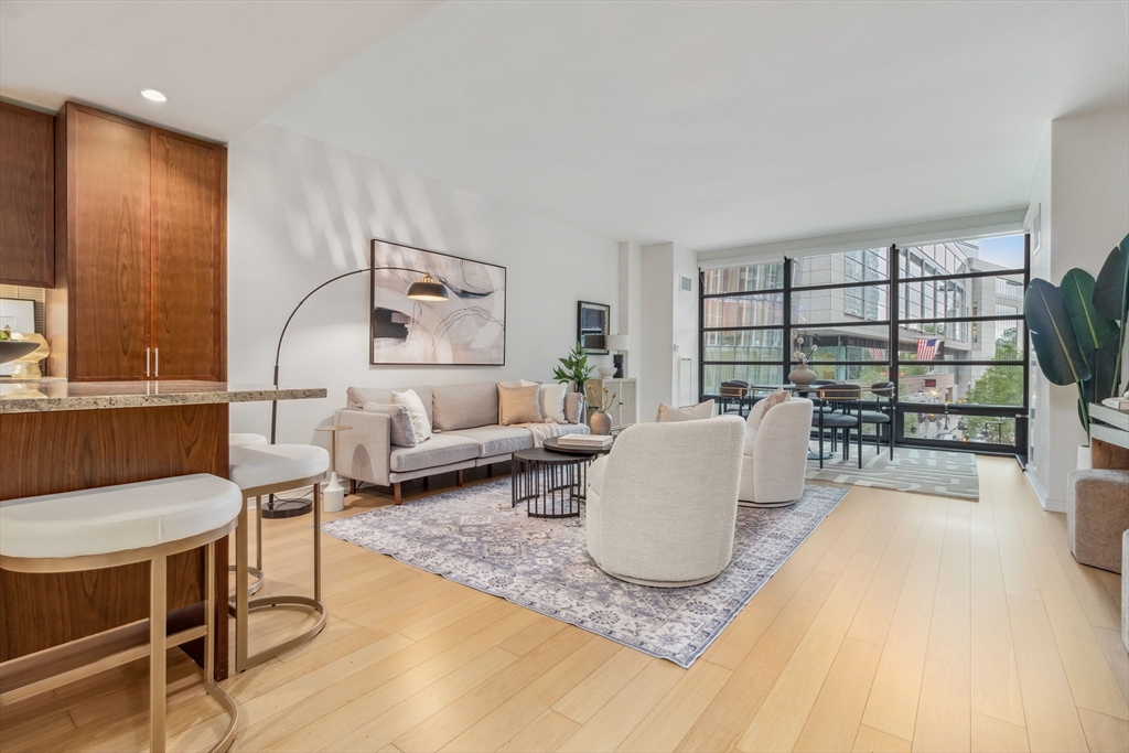 580 Washington Street # 3A