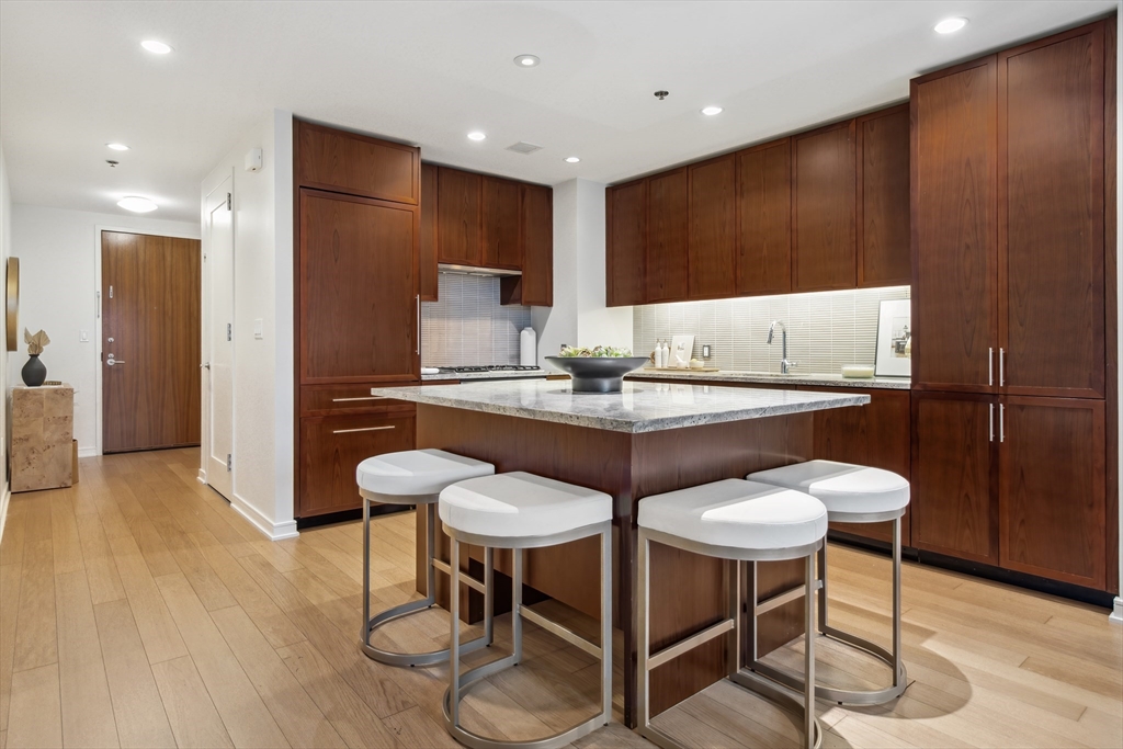 580 Washington Street # 3A
