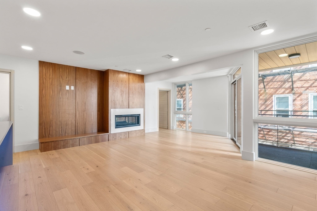 874 E 6th Street # 2