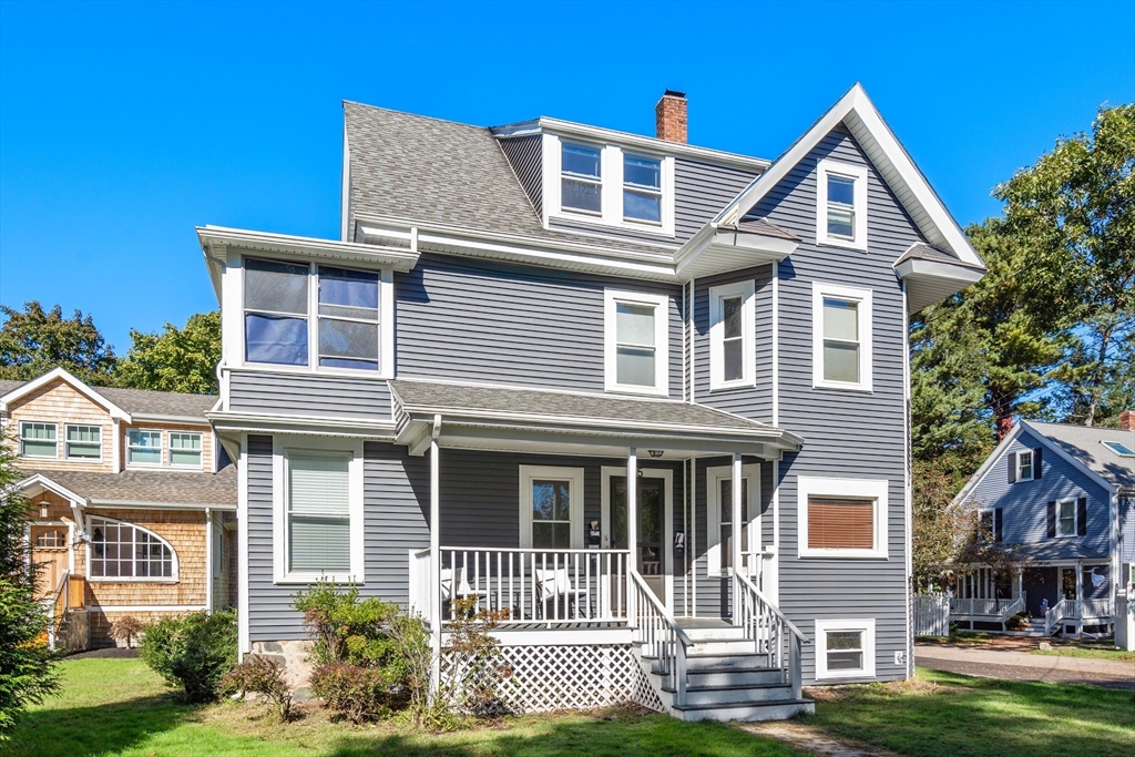 15 Artwill St # 3