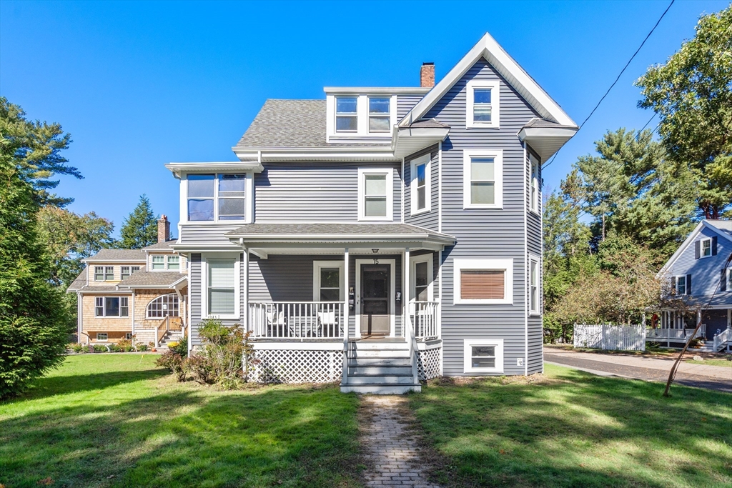 15 Artwill St # 3