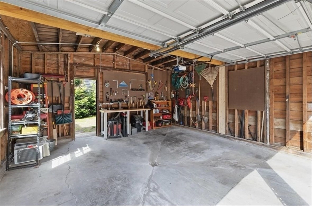15 Artwill St # 3