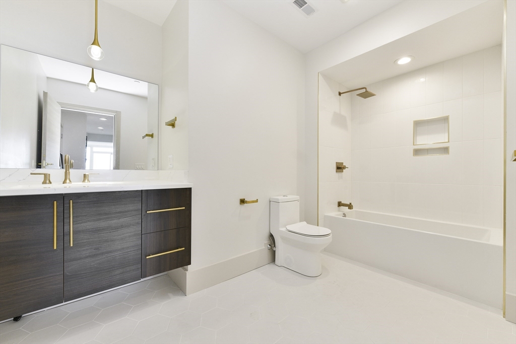 874 E 6th Street # 1