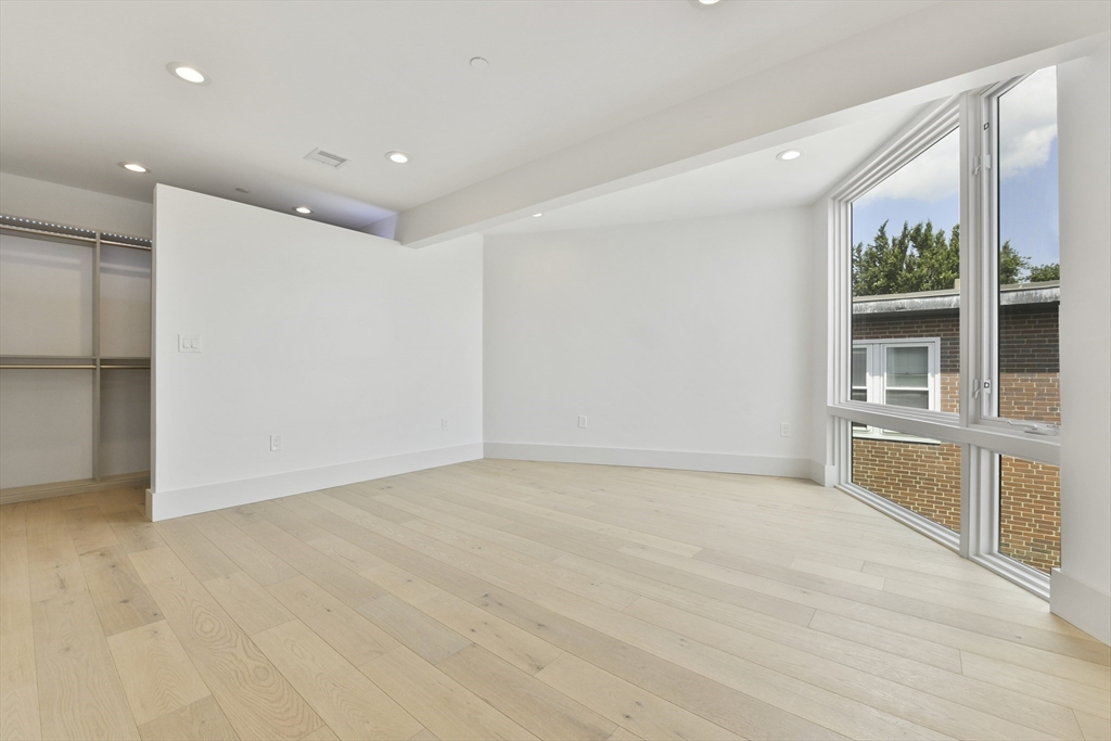 874 E 6th Street # 1