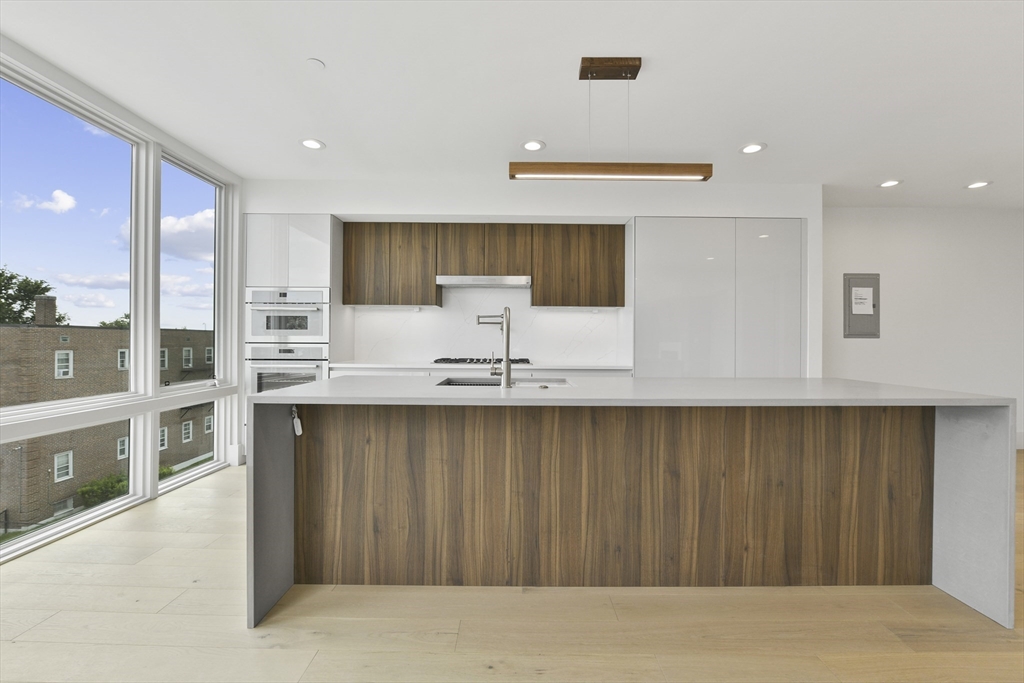 874 E 6th Street # 1