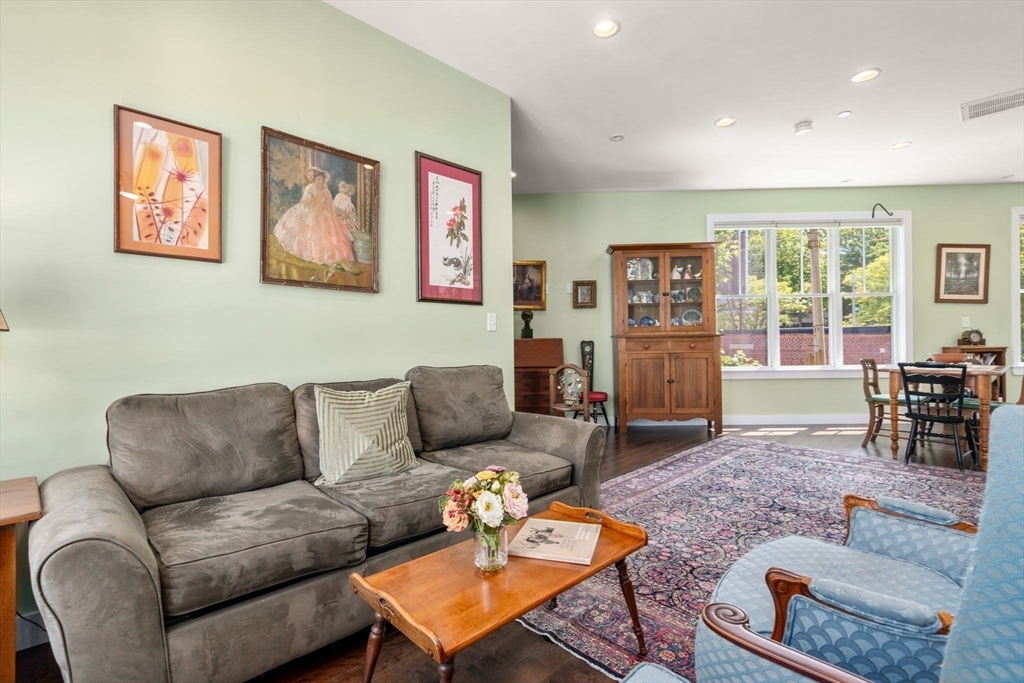 370 Beech Street # 2