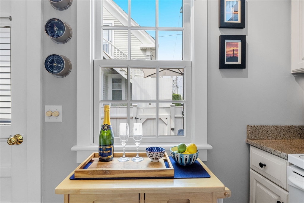 9 Dyer St Unit: UD