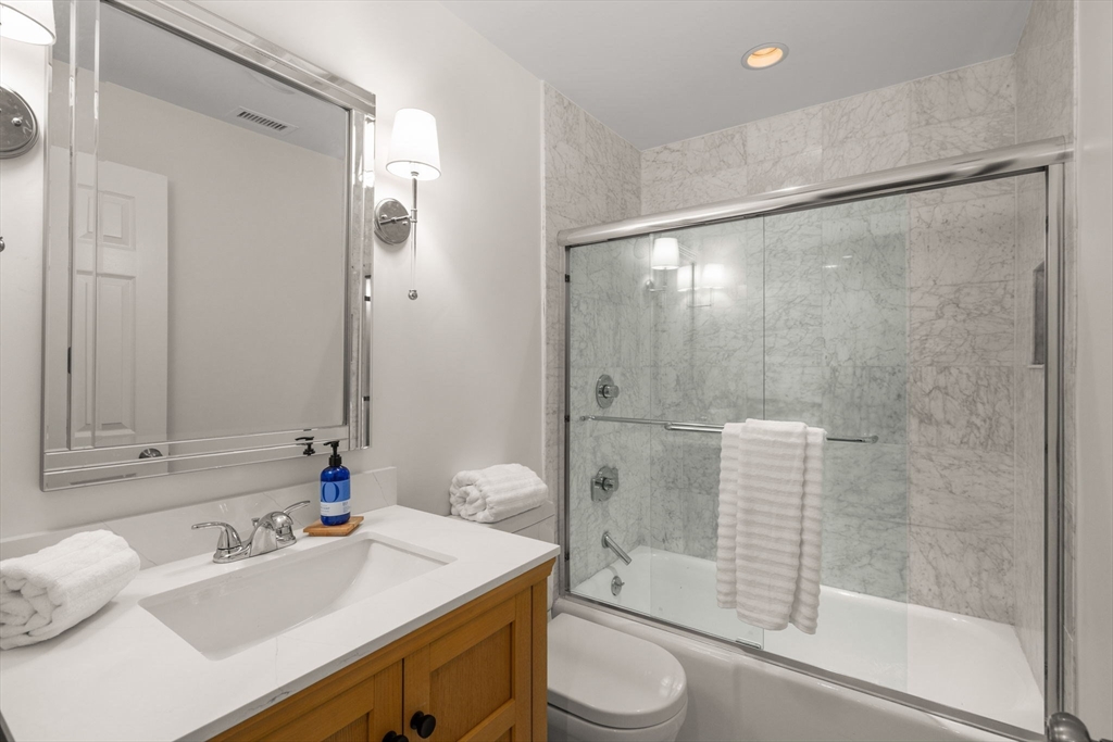 38 Hancock St # 6