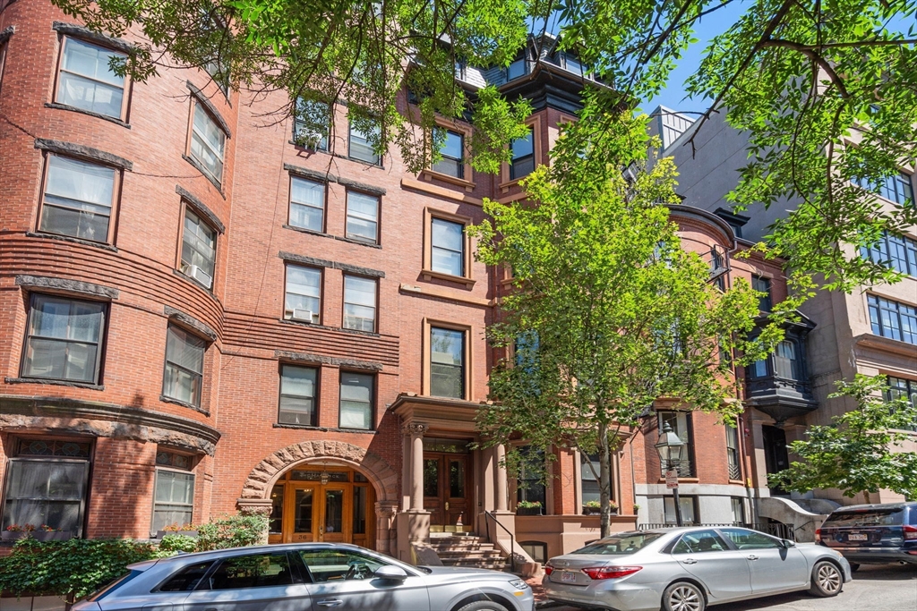 38 Hancock St # 6